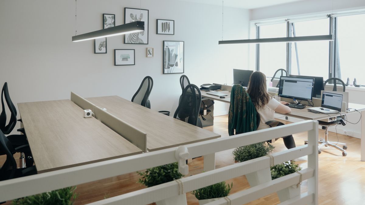 Secretárias da sala de cowork